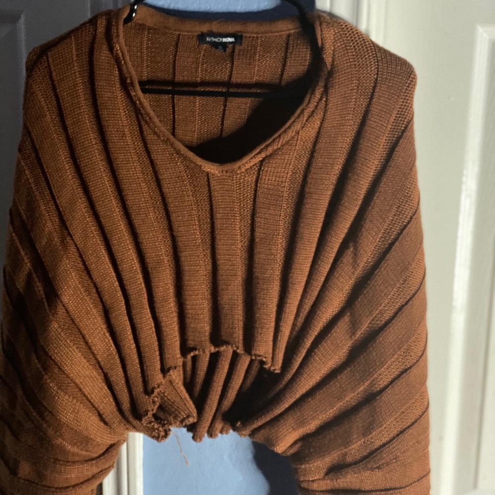 FashionNova sweater